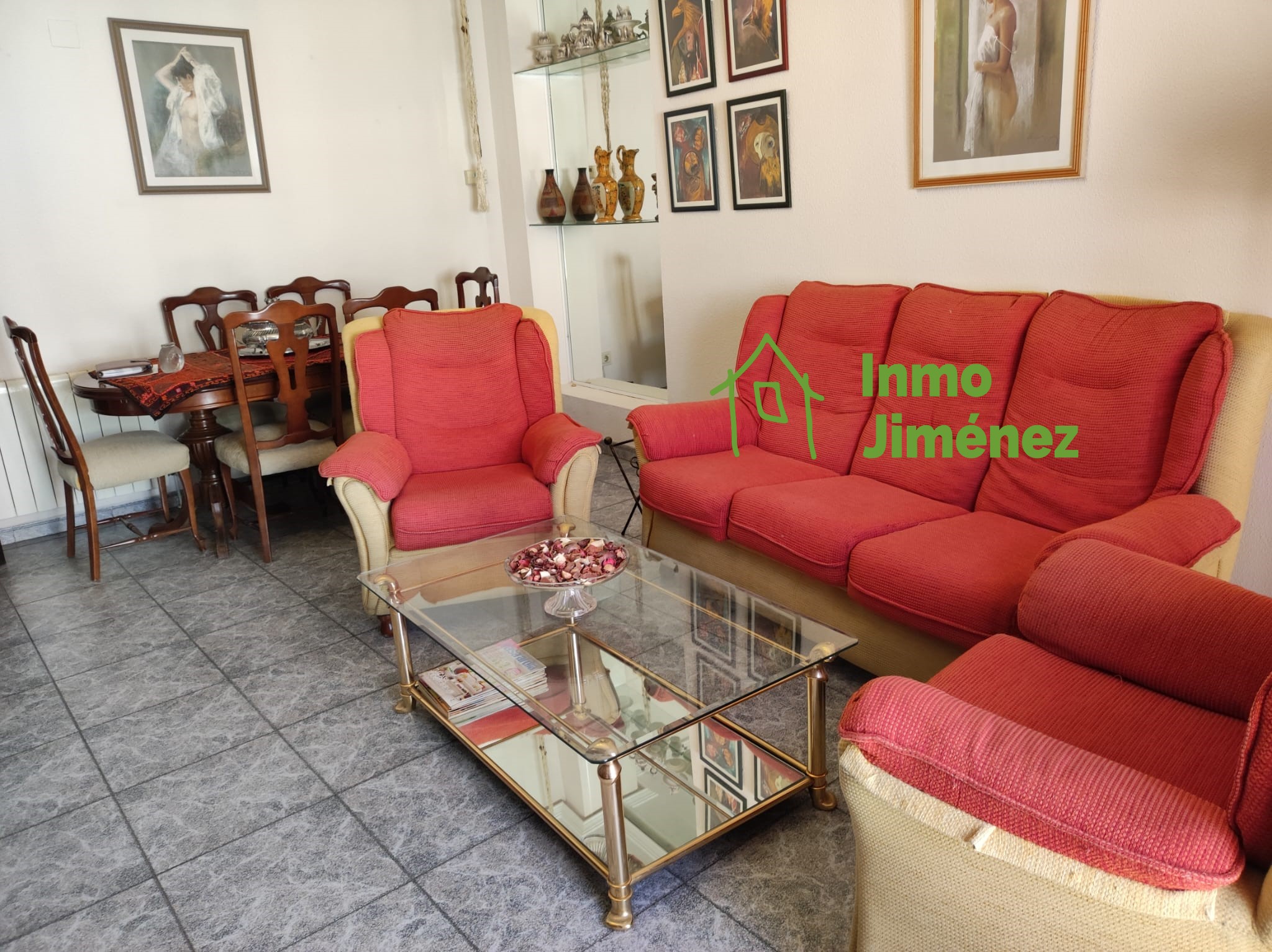 5a4dee8a-38fb-4942-bbe2-2606c48cd351